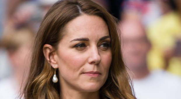 New Portrait of Kate Middleton Sparks Outrage on Social Media: 'Are You Kidding Me!?'